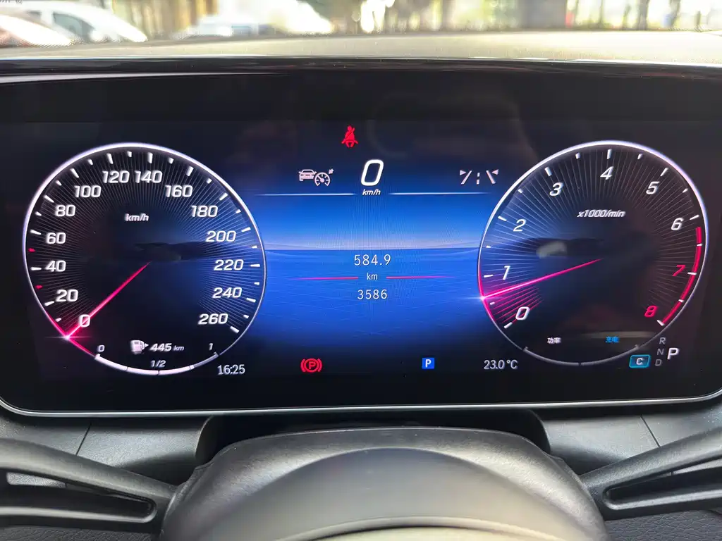 Mercedes-Benz GLC 2024 GLC 260 L 4MATIC luxury model 5 seats купить на сайте DeffCars