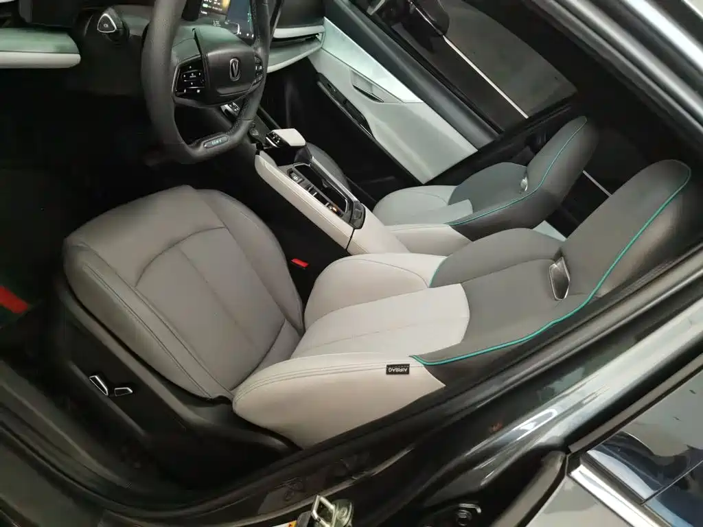 Changan UNI-T 2023 second generation 1.5T premium model купить на сайте DeffCars