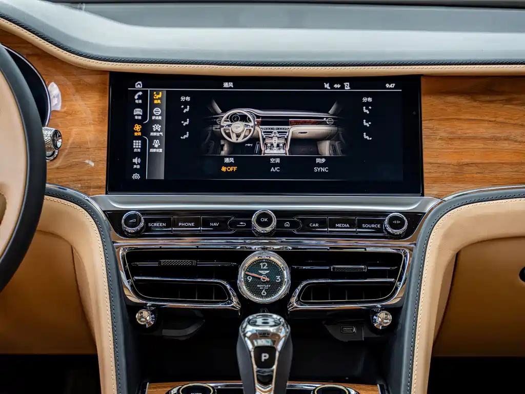 Flying Spur 2022 4.0T V8 Standard Edition купить на сайте DeffCars