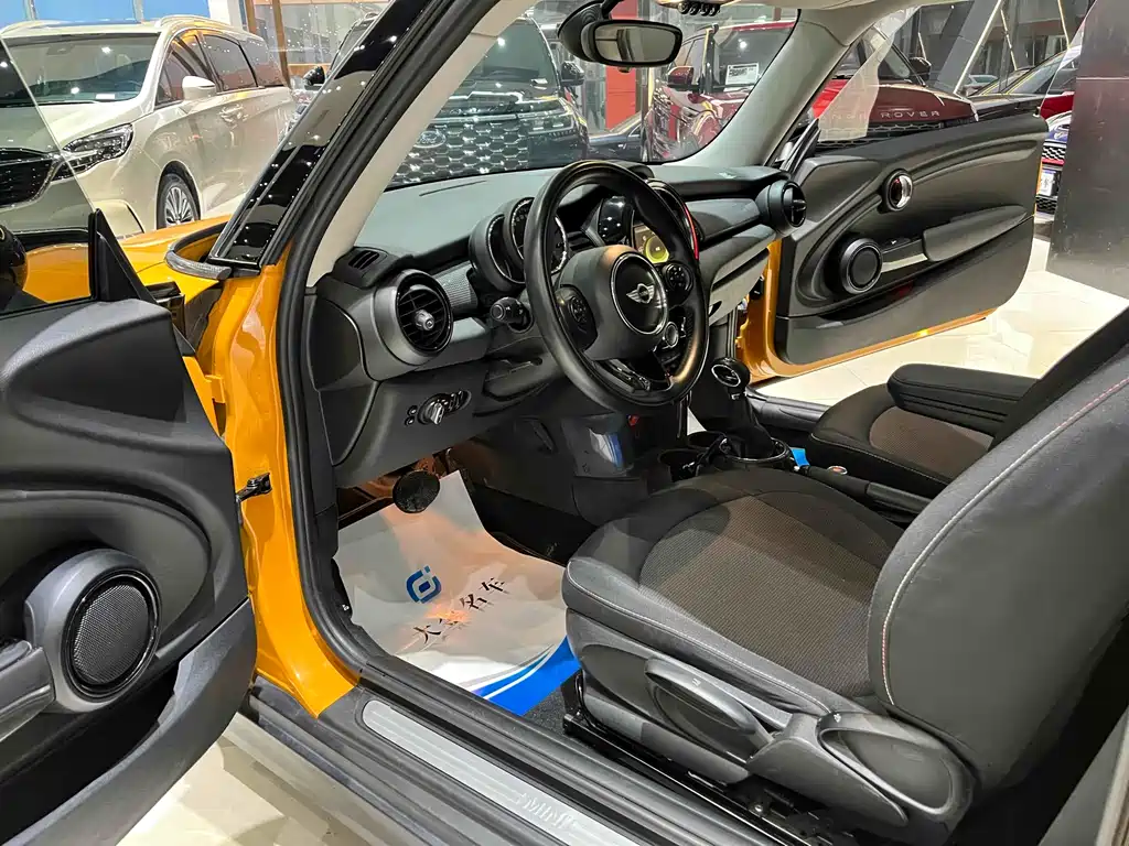 Mini 2014 model 1.5T COOPER Fun купить на сайте DeffCars