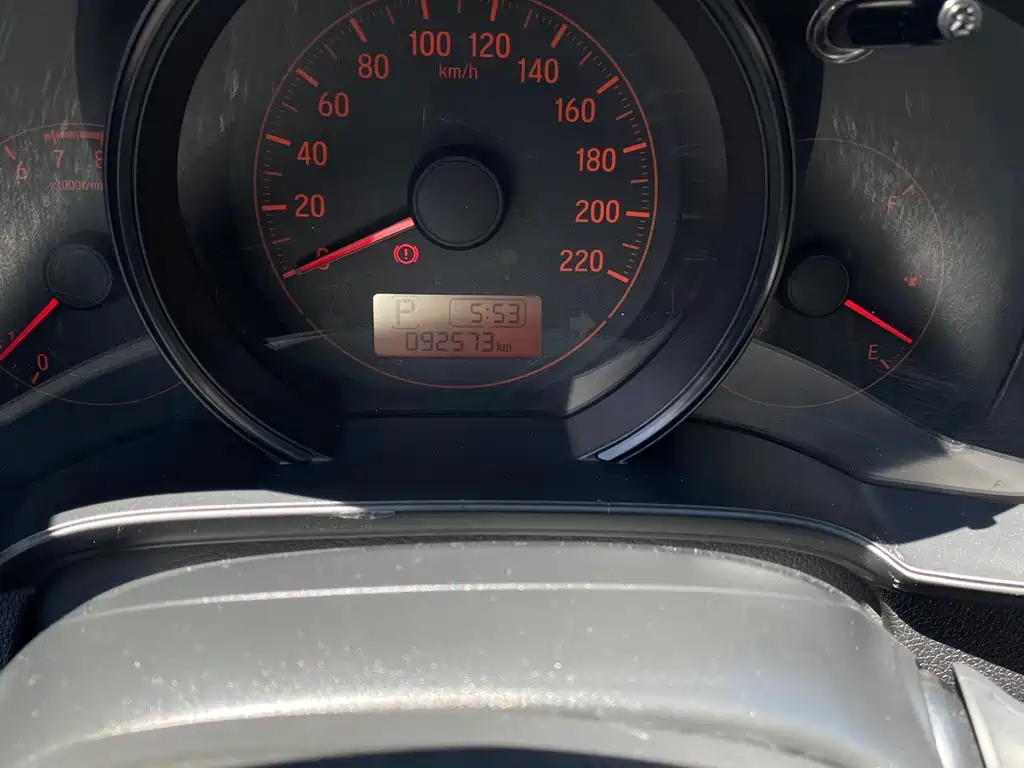 Fit 2018 1.5L CVT Comfort Skylight Edition купить на сайте DeffCars