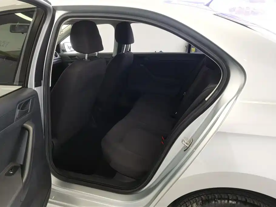 Jetta 2019 Dream Edition 1.5L Automatic Fashion Model купить на сайте DeffCars