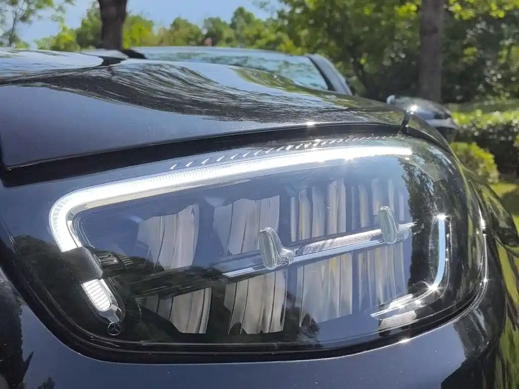 Mercedes-Benz E-Class 2023 E 300 L Luxury Model купить на сайте DeffCars