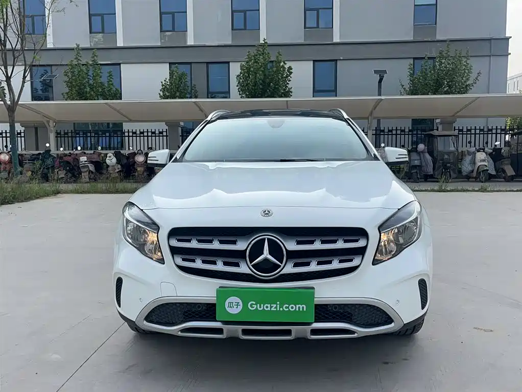 Mercedes-Benz GLA 2018 GLA 200 Dynamic купить на сайте DeffCars