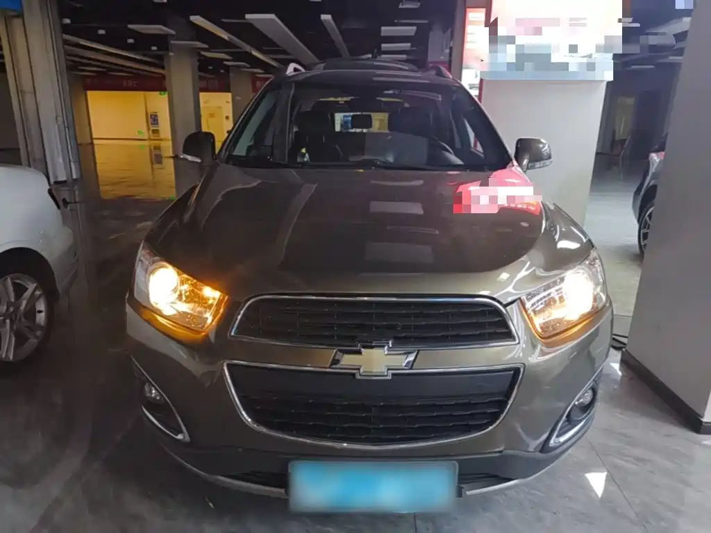 Captiva 2015 2.4L four-wheel drive flagship version 7 seats купить на сайте DeffCars