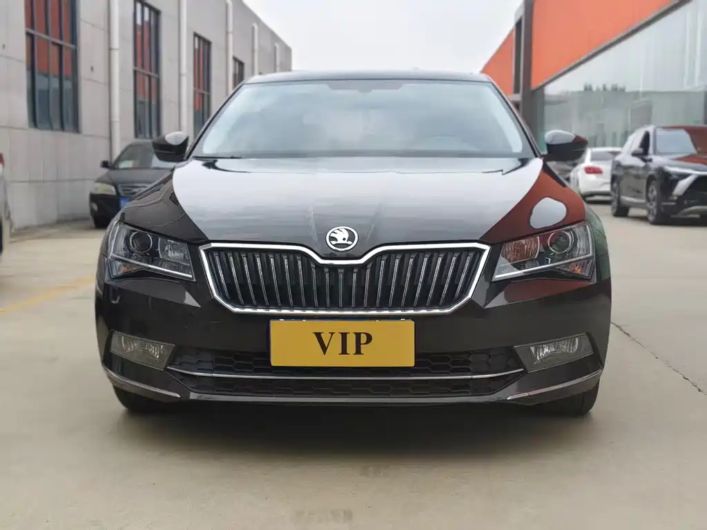 Superb 2018 TSI330 DSG Comfort Edition National V купить на сайте DeffCars