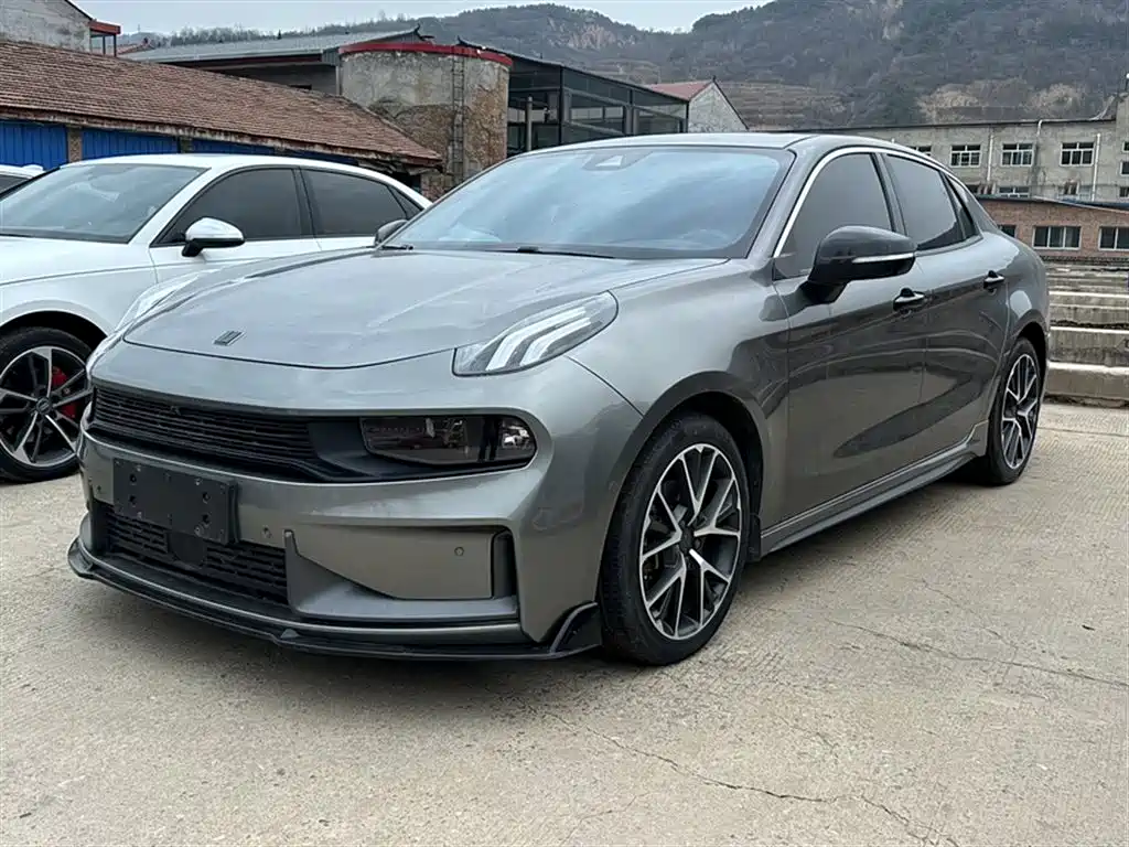 Lynk & Co 03 2021 2.0TD Automatic Champion Edition купить на сайте DeffCars