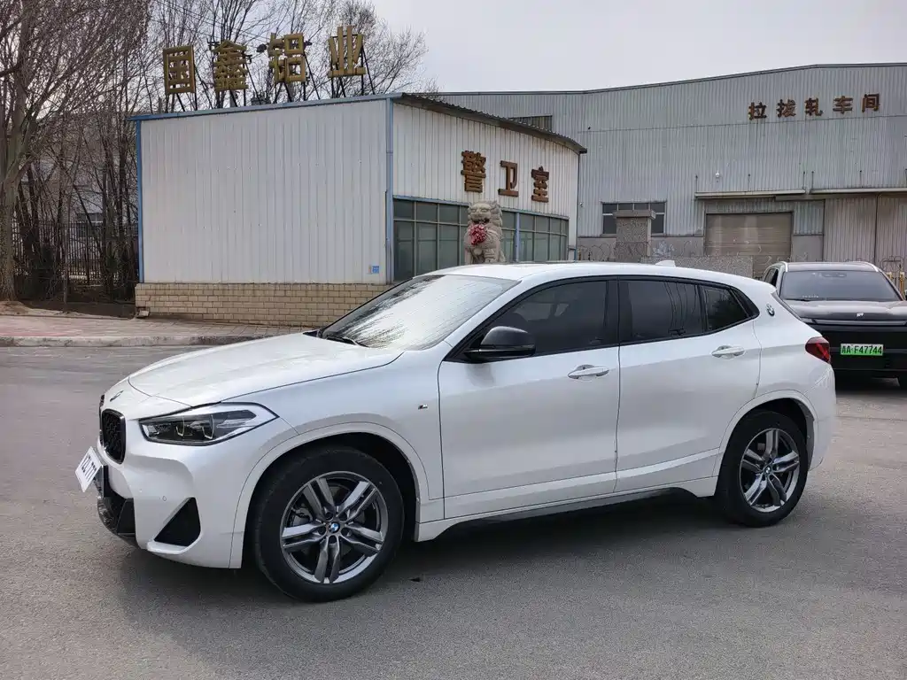 BMW X2 2023 sDrive 25i Sunlight Edition купить на сайте DeffCars