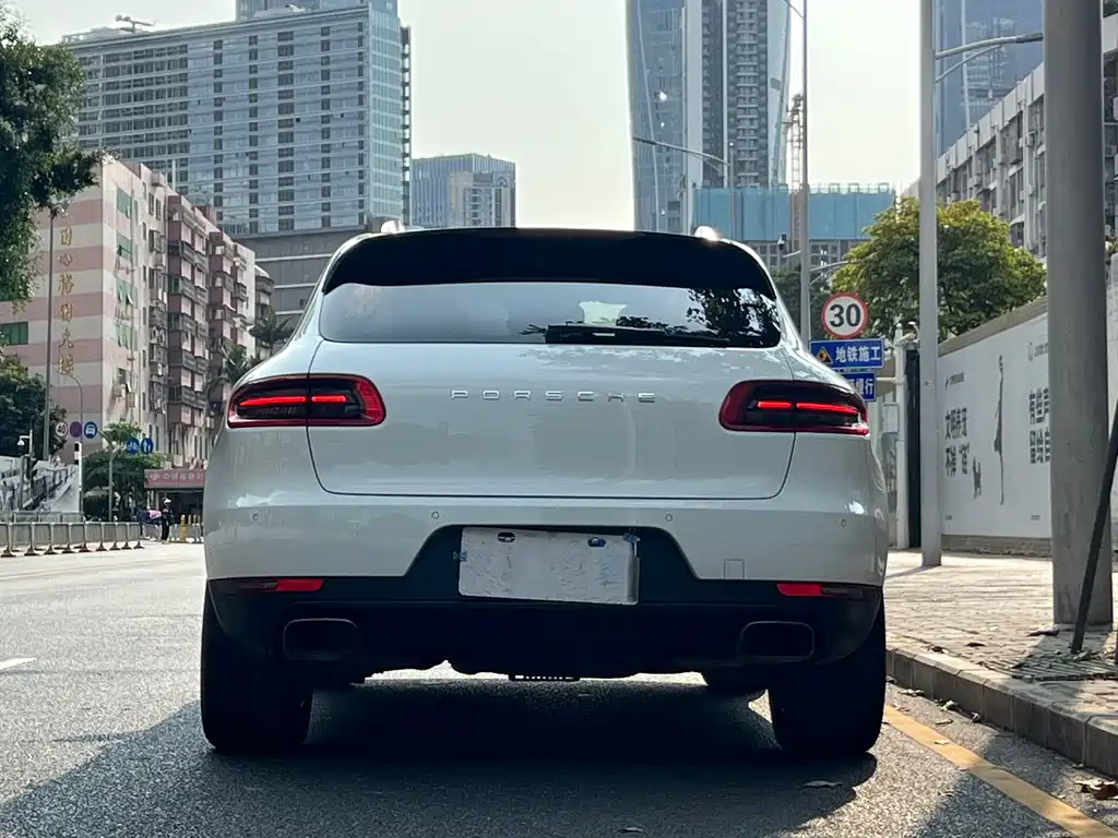 Macan 2017 Macan 2.0T купить на сайте DeffCars