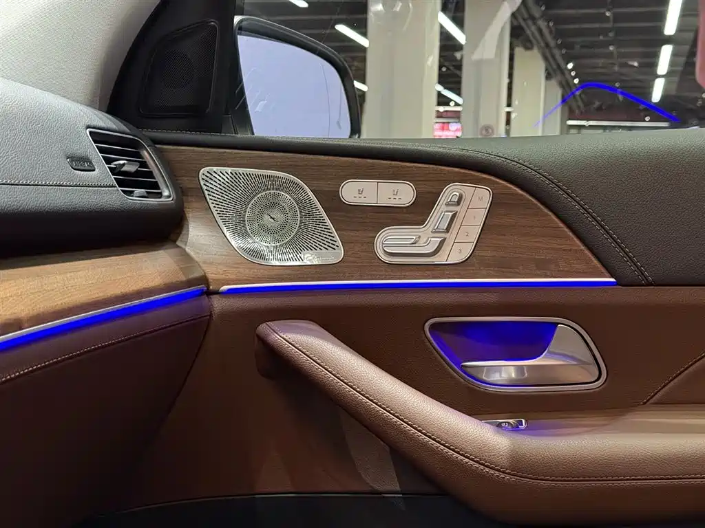 Mercedes-Benz GLS 2024 GLS 450 4MATIC luxury model купить на сайте DeffCars