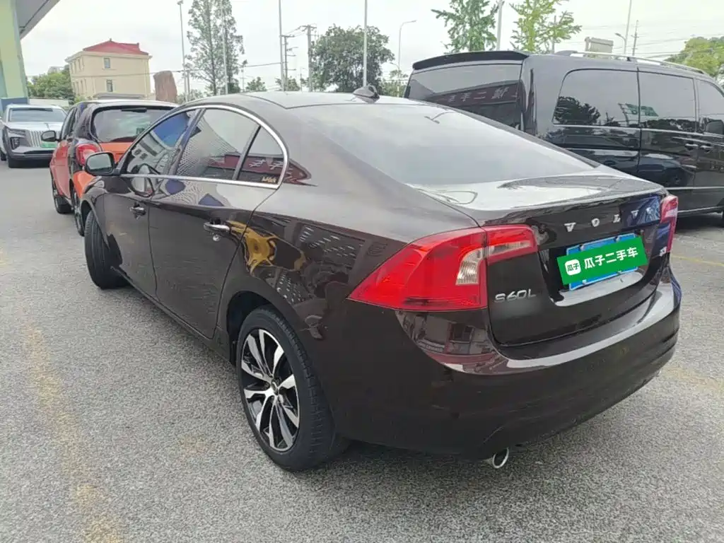 Volvo S60 2019 S60L T3 Smart Edition купить на сайте DeffCars