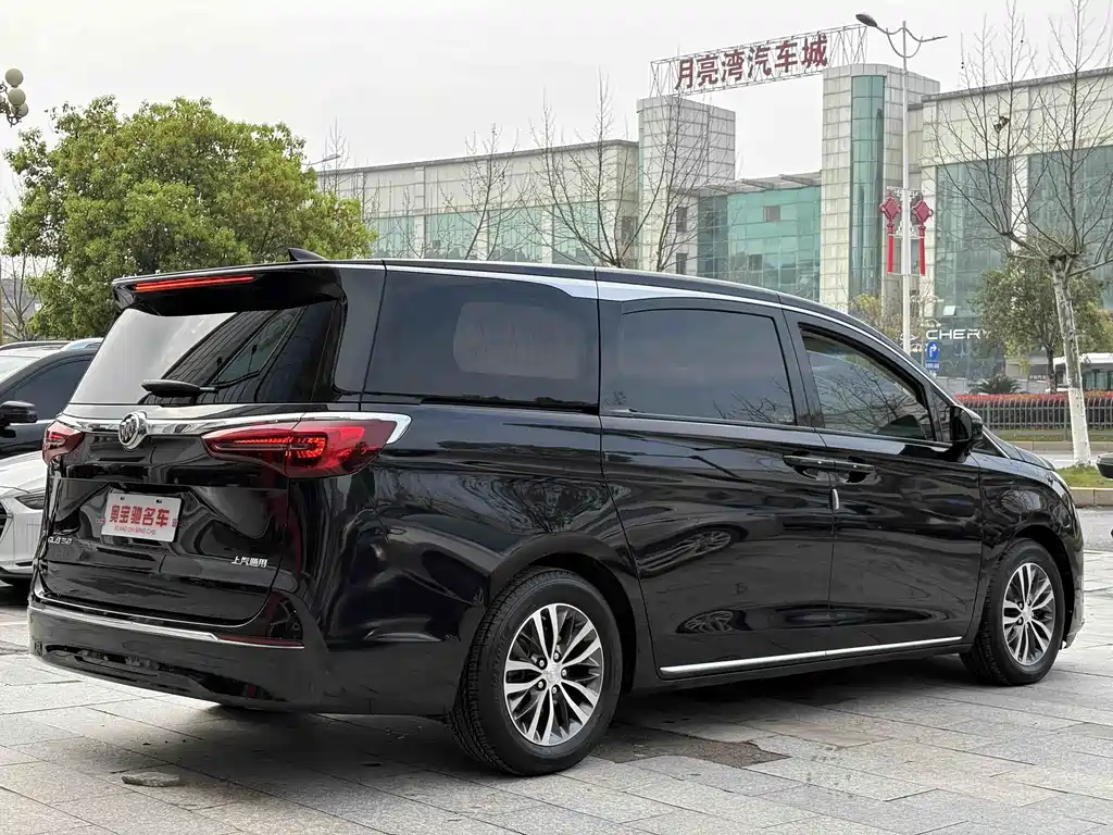 Buick GL8 2023 ES Lu Zun Comfort Type купить на сайте DeffCars
