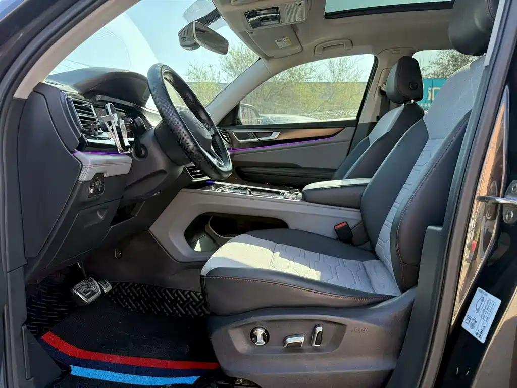 Touron 2021 Touron X 380TSI four-wheel drive luxury version купить на сайте DeffCars