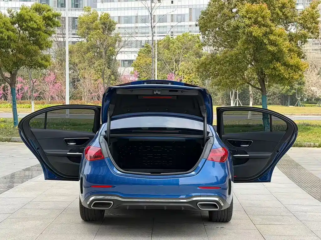 Mercedes-Benz C-Class 2022 facelift C 260 L sports version купить на сайте DeffCars