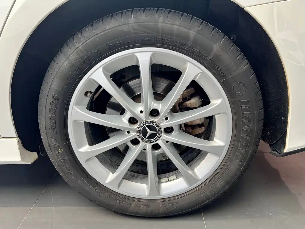 Mercedes-Benz A-Class 2020 A 200 L Sports Sedan купить на сайте DeffCars