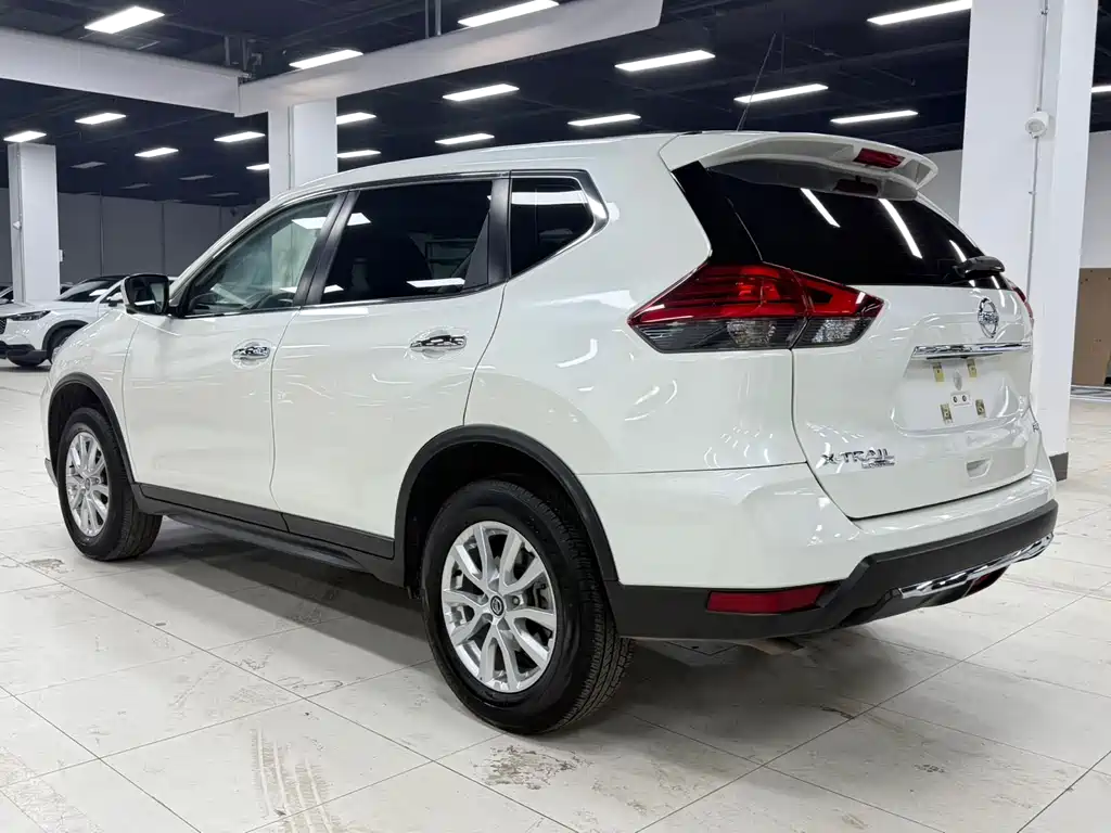 X-Trail 2022 2.0L 2WD Intelligent Link Premium Edition купить на сайте DeffCars