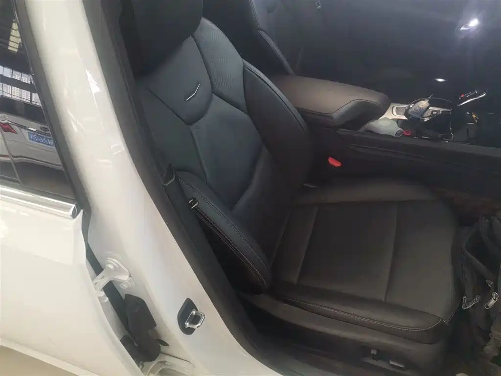 Cadillac CT5 2022 28T luxury model (standard version) купить на сайте DeffCars