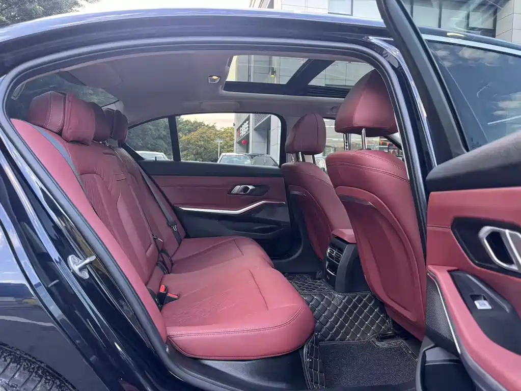 BMW 3 Series 2024 325Li M Sports Package купить на сайте DeffCars