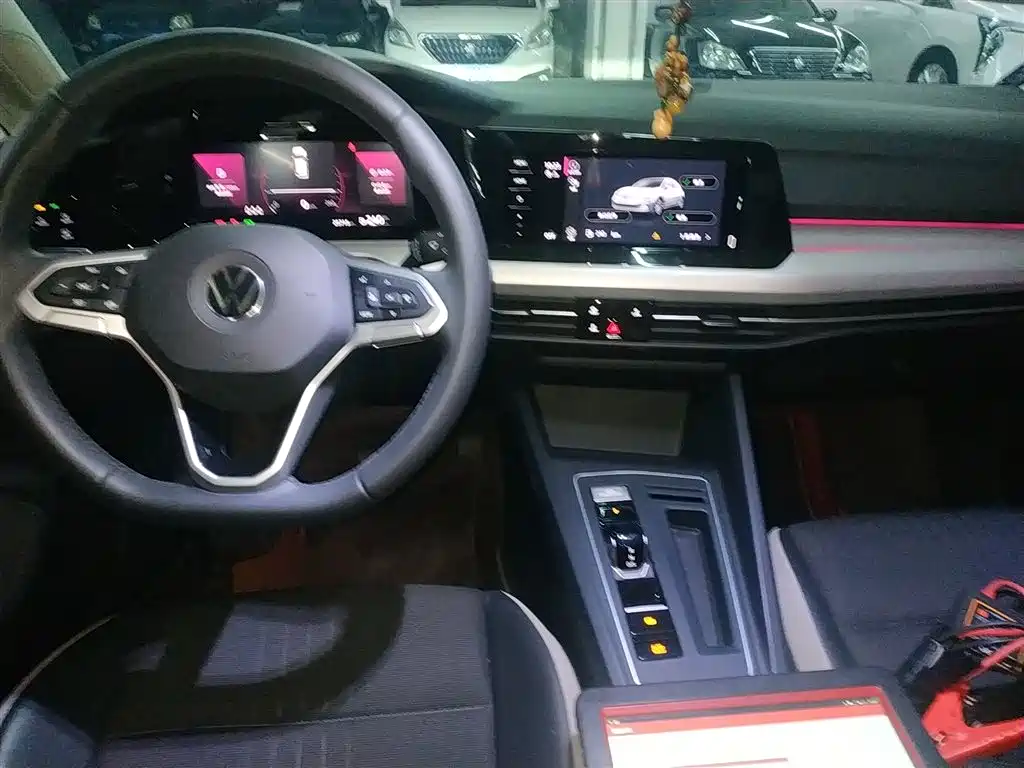Golf 2023 facelift 280TSI DSG Pro купить на сайте DeffCars