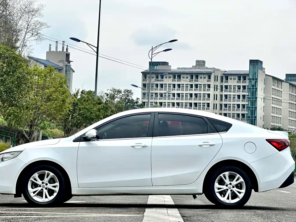 Ruixing 2016 1.5T Automatic Value Deluxe Edition купить на сайте DeffCars