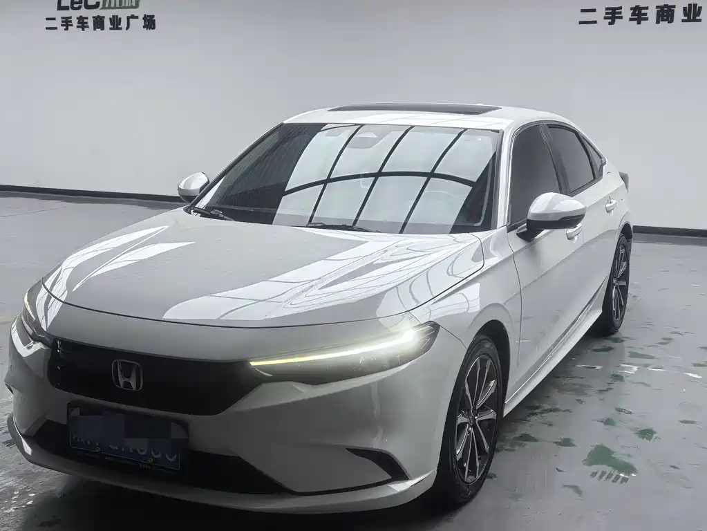 Stylish 2022 model 240TURBO CVT Fantasy Night·Luxury Edition купить на сайте DeffCars