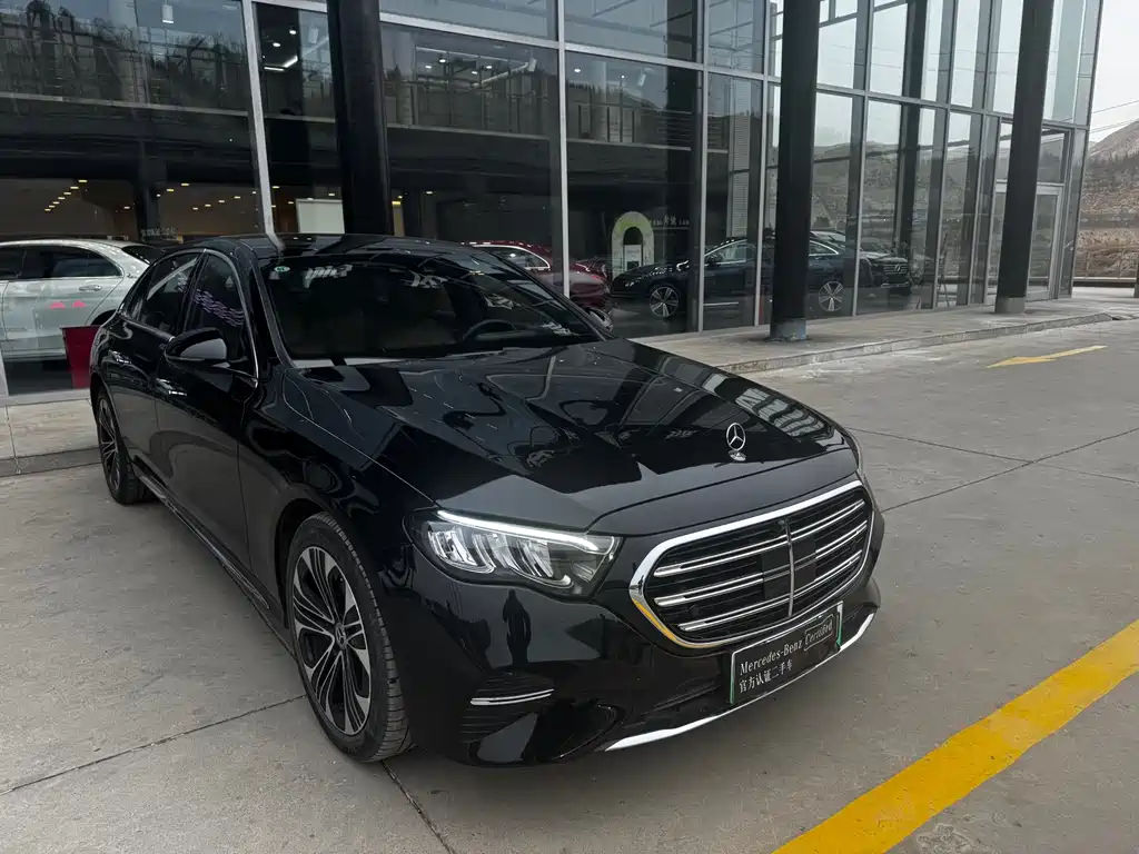 Mercedes-Benz E-Class New Energy 2024 E 350 e L plug-in hybrid sedan купить на сайте DeffCars