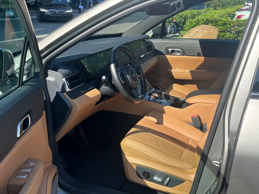 Ideal ONE 2020 extended range 6-seater version купить на сайте DeffCars
