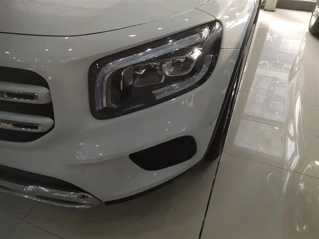 Mercedes-Benz GLB 2020 GLB 200 Dynamic купить на сайте DeffCars