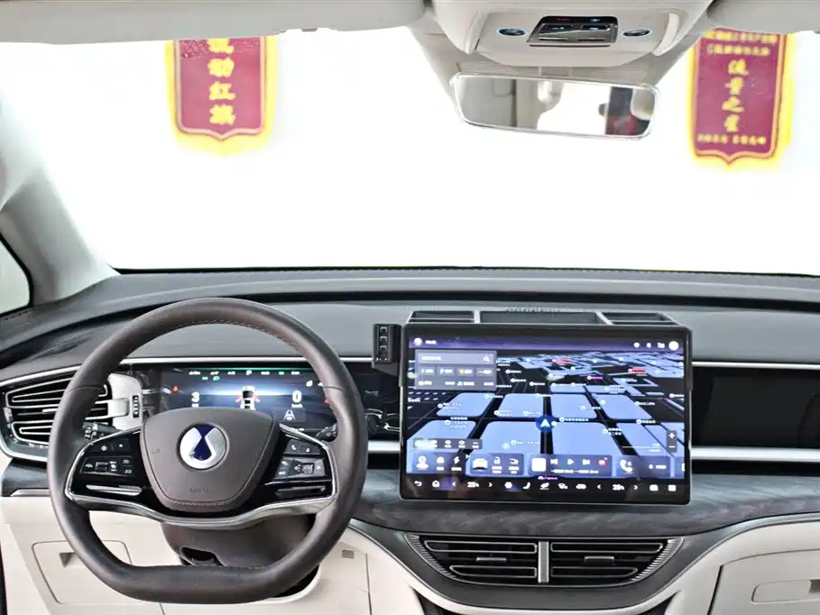 Denza D9 2024 DM-i 970 luxury model купить на сайте DeffCars