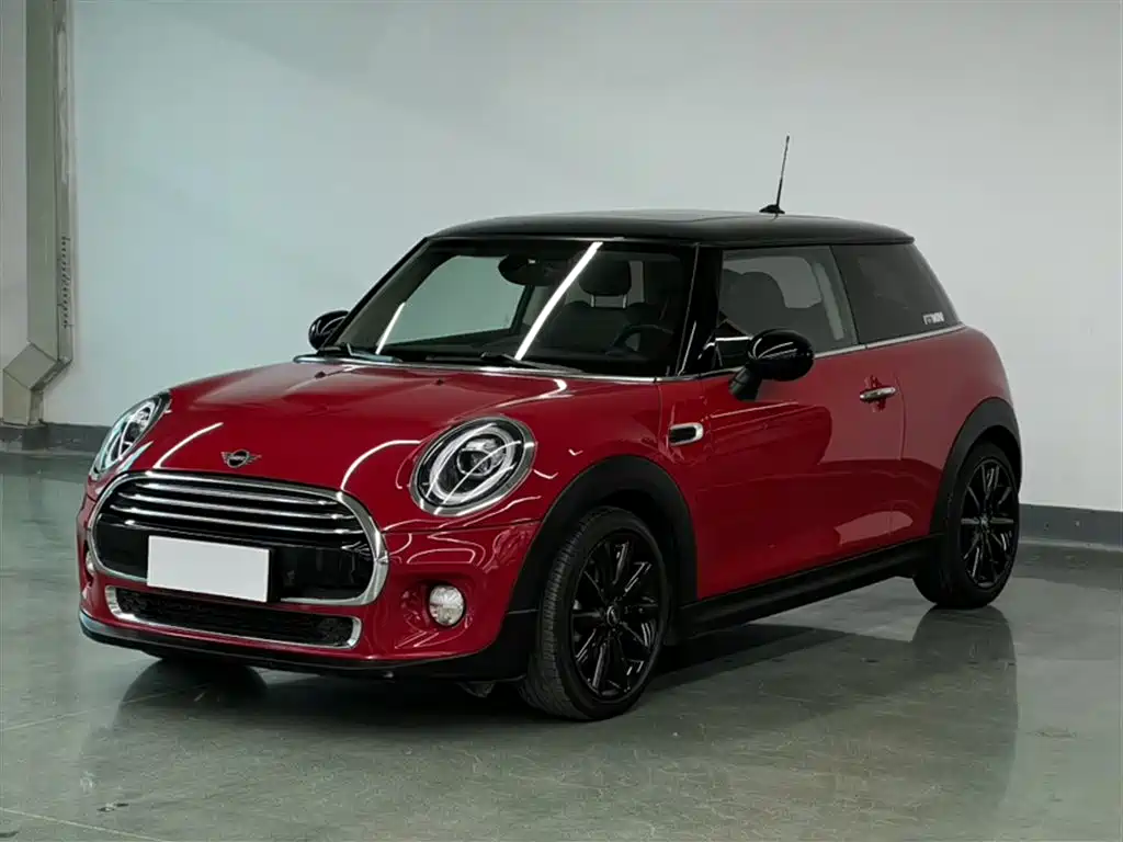 MINI 2018 1.5T COOPER Artist купить на сайте DeffCars