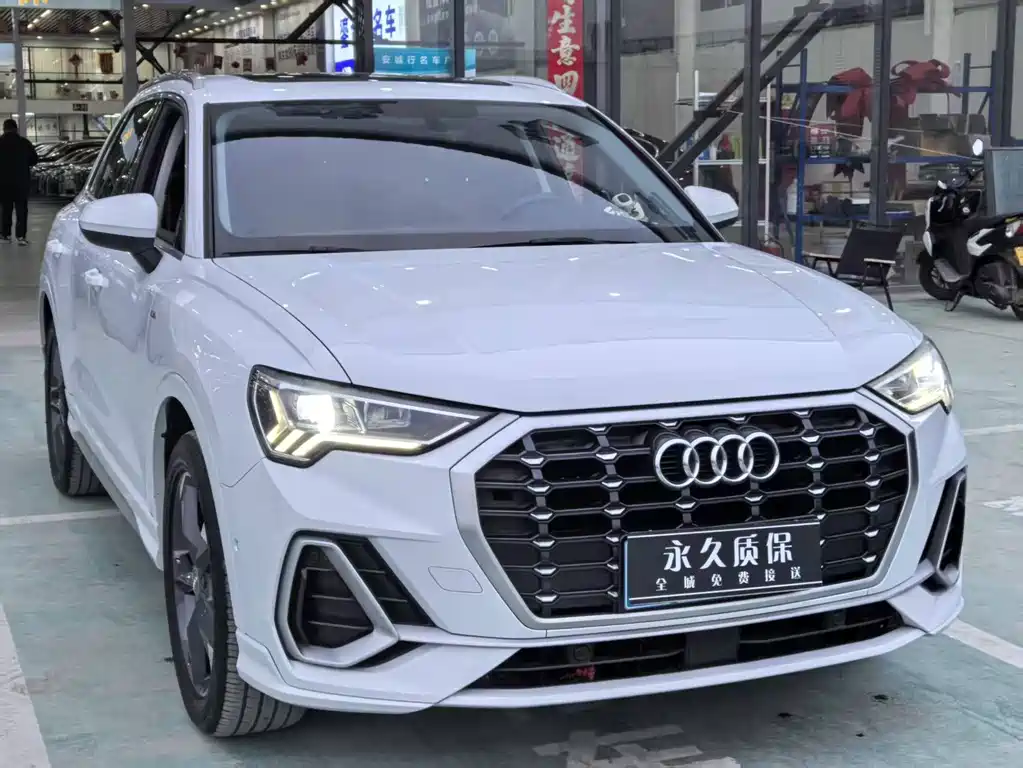 Audi Q3 2021 35 TFSI Fashionable and Dynamic купить на сайте DeffCars