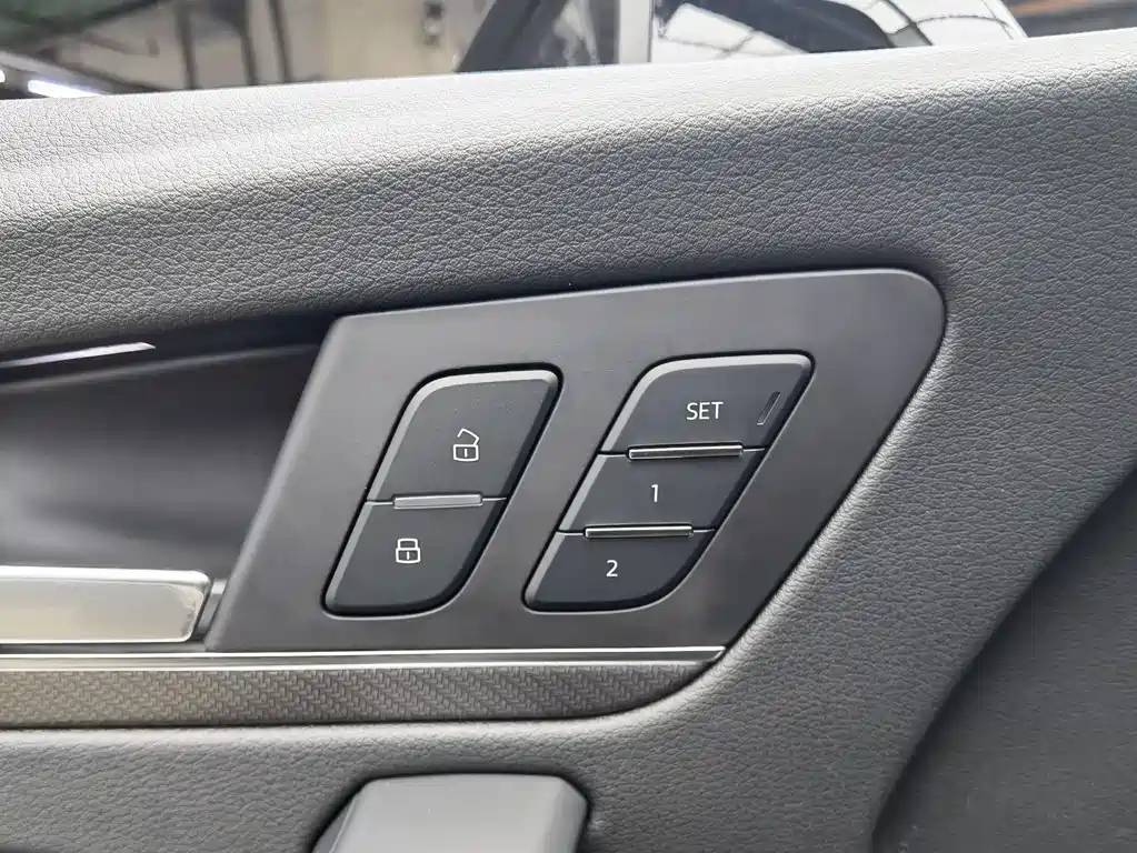 Audi Q5L Sportback 2022 facelift 40 TFSI luxury model купить на сайте DeffCars