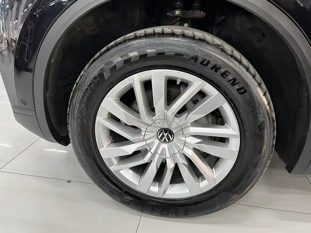 Touareg 2021 2.0TSI Pilot Special Edition купить на сайте DeffCars