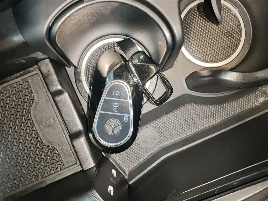 Mercedes-Benz E-Class 2025 facelift E 300 L luxury model купить на сайте DeffCars