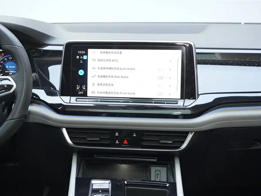 Touron 2023 facelift 380TSI four-wheel drive luxury version купить на сайте DeffCars