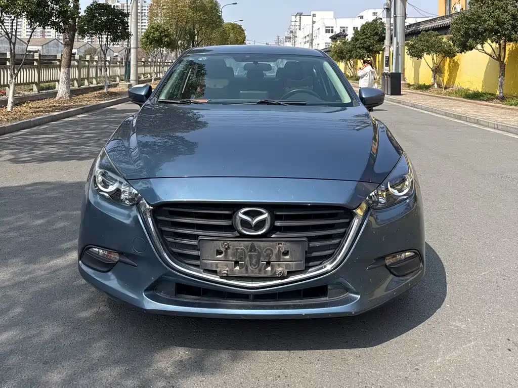 Mazda3 Angkesela 2017 Sedan 1.5L Automatic Comfort Type National V купить на сайте DeffCars