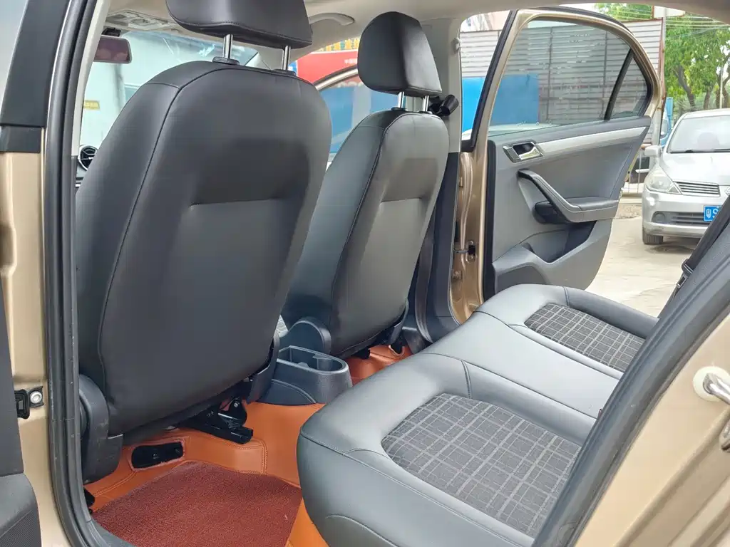 Jetta 2019 Dream Edition 1.5L Automatic Comfort Type купить на сайте DeffCars