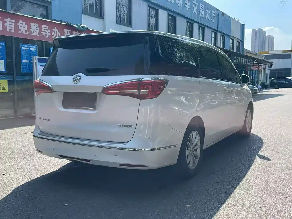 Buick GL8 2018 ES 28T Comfort Type National VI купить на сайте DeffCars