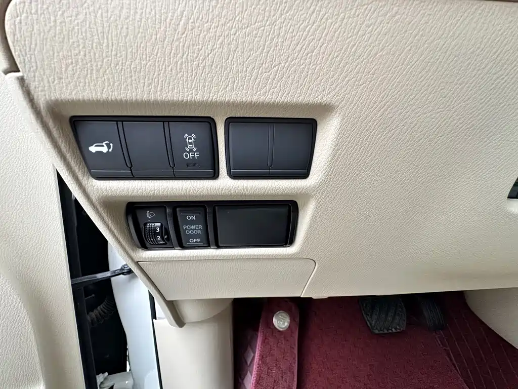 Patrol 2018 4.0L Platinum model купить на сайте DeffCars
