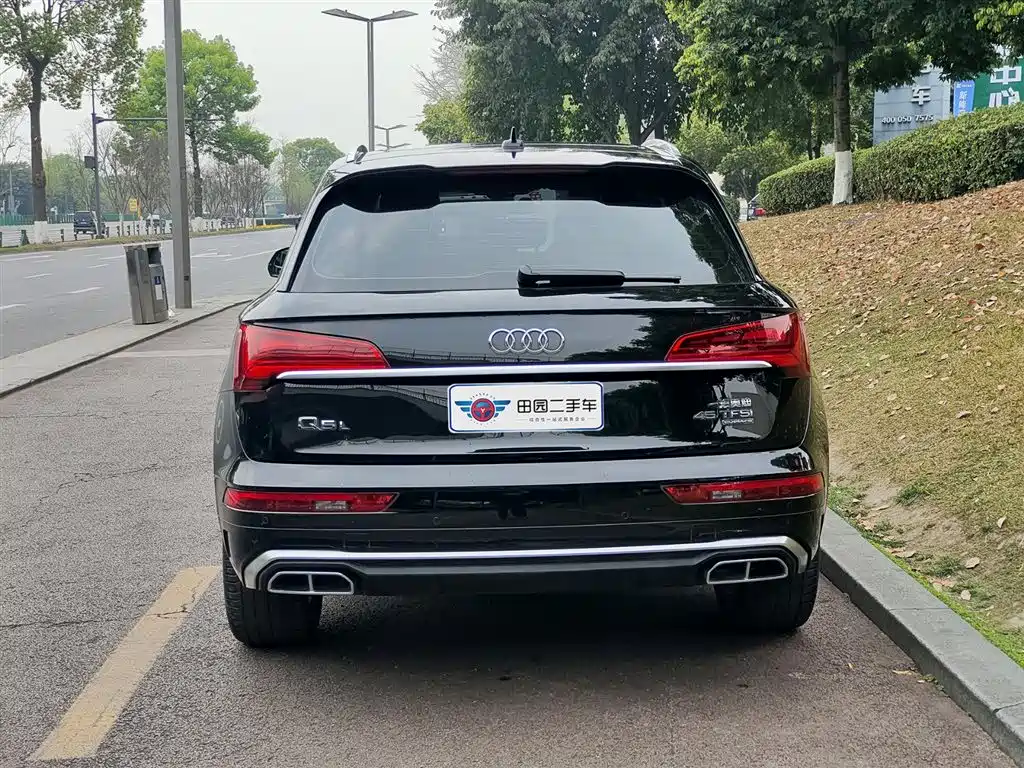Audi Q5L 2022 facelift 40T luxury and dynamic model купить на сайте DeffCars