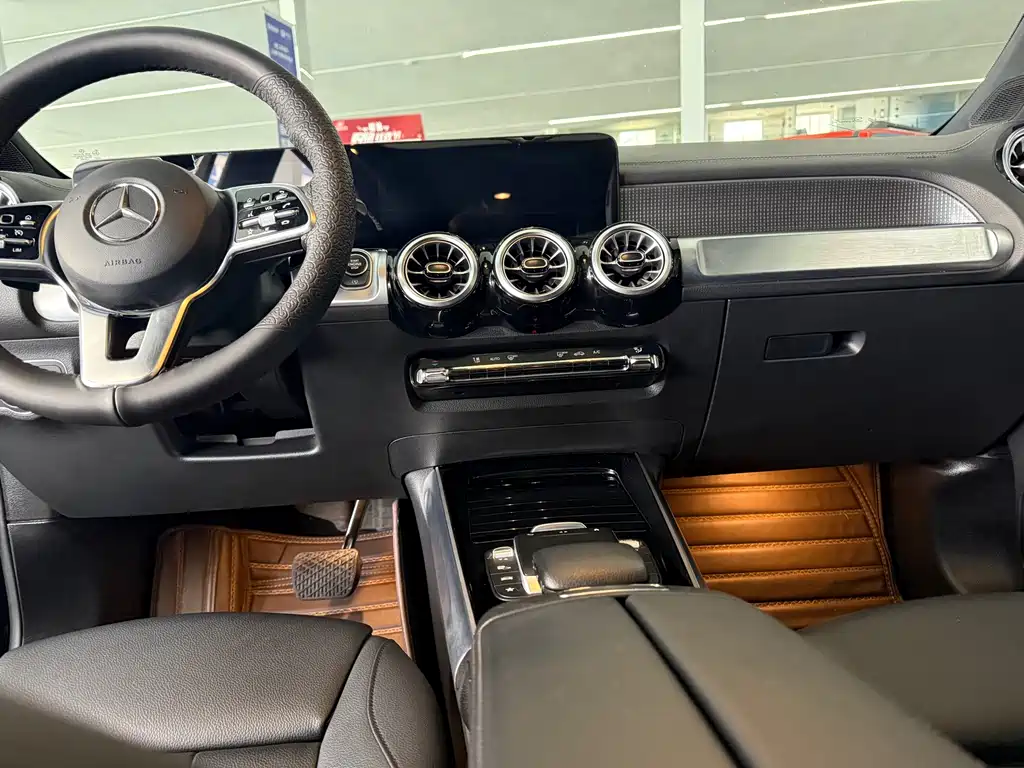 Mercedes-Benz GLB 2022 facelift GLB 200 fashion model купить на сайте DeffCars