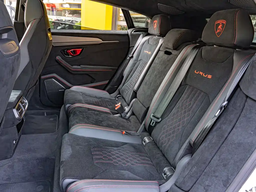 Urus 2022 4.0T V8 Performante купить на сайте DeffCars