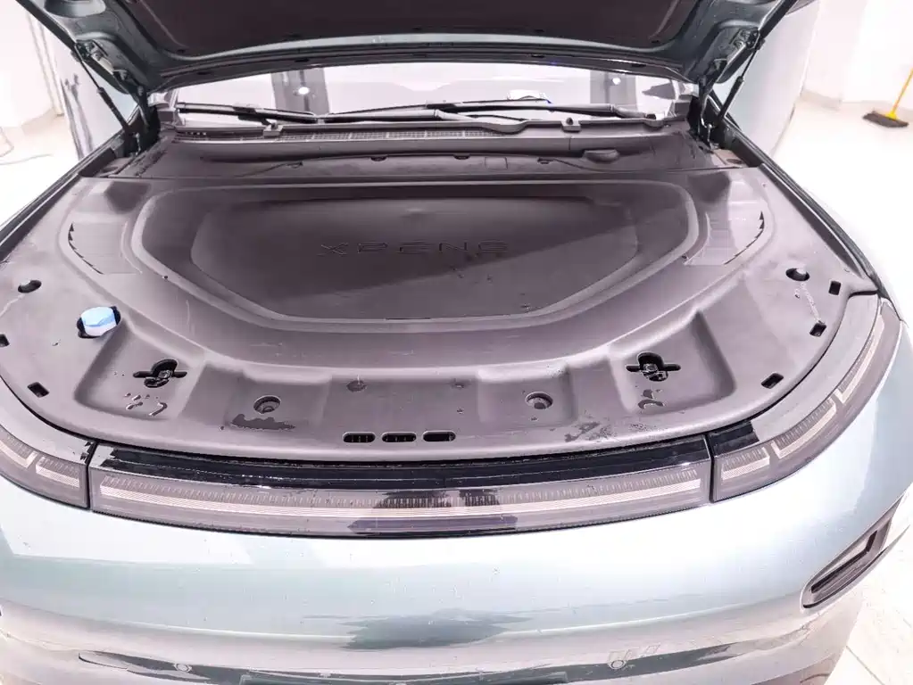 Xpeng P7 2023 P7i 610 Pengyi Performance Edition купить на сайте DeffCars