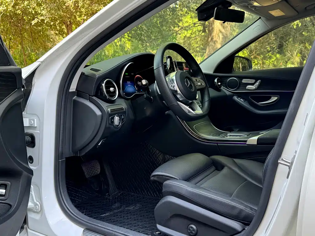 Mercedes-Benz C-Class 2021 C 260 L Sports Edition купить на сайте DeffCars