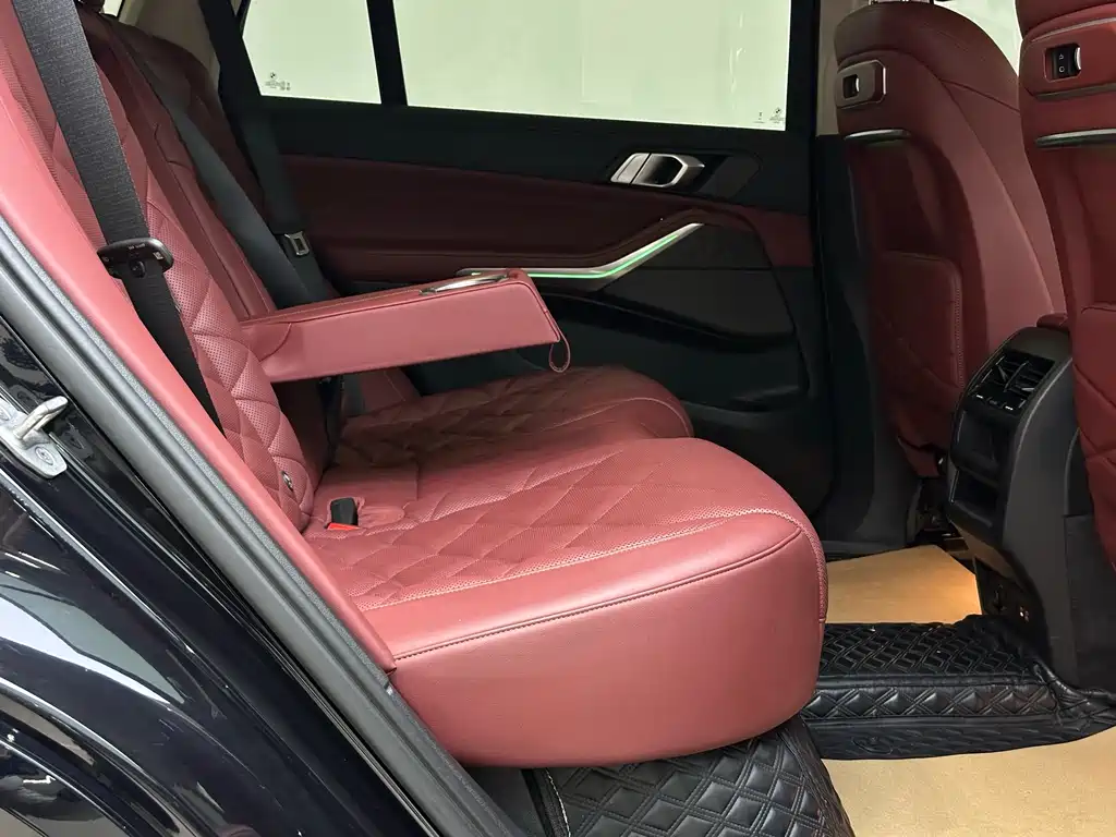 BMW X5 2023 xDrive 30Li M Sports Package купить на сайте DeffCars