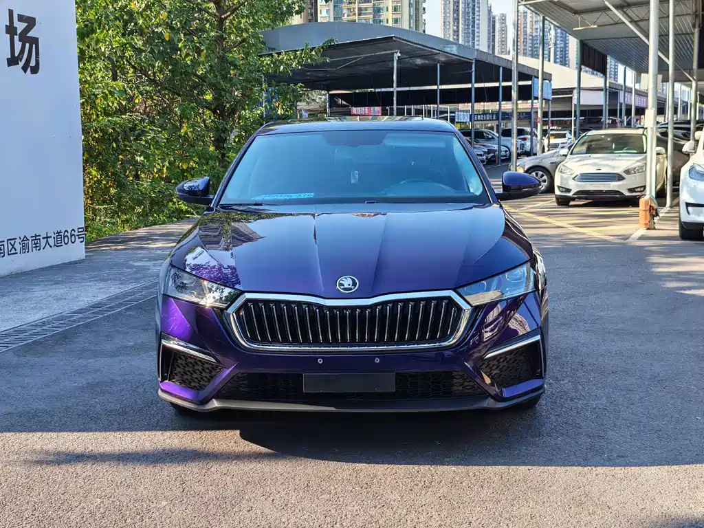 Octavia 2023 facelift PRO TSI280 exclusive version купить на сайте DeffCars