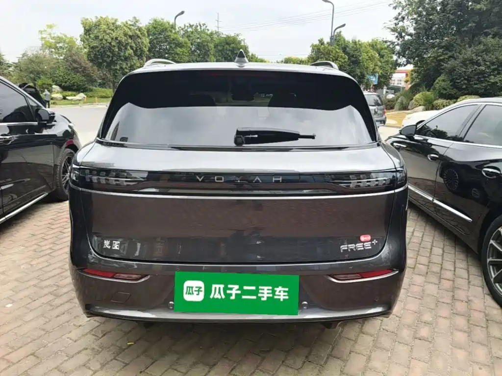 Lantu FREE 2025 FREE+ rear-wheel drive Qiankun version купить на сайте DeffCars