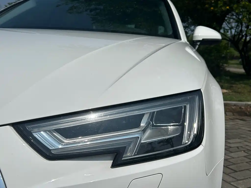 Audi A4L 2019 40 TFSI Enterprising National VI купить на сайте DeffCars