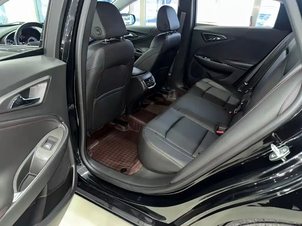 Malibu XL 2022 Redline 550T automatic sharp version купить на сайте DeffCars