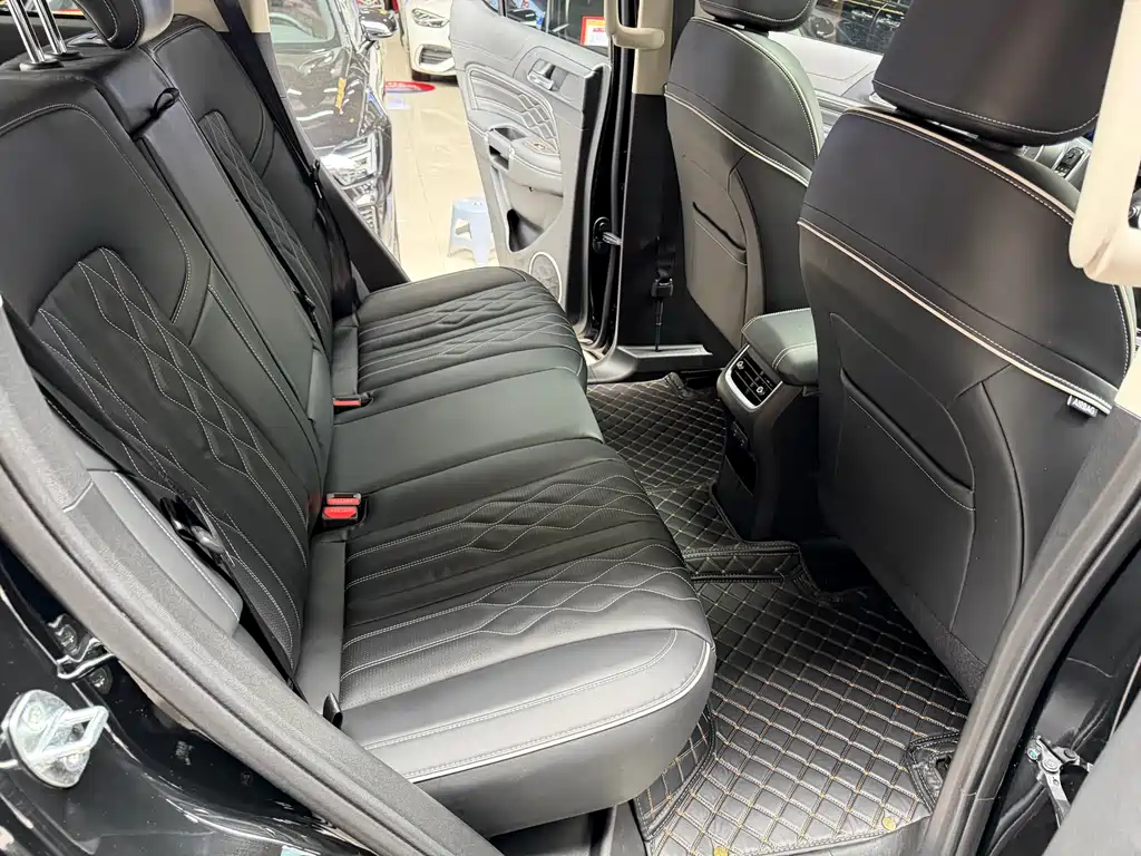 Tank 300 2024 2.0T Challenger купить на сайте DeffCars